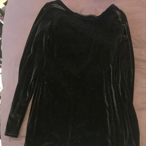 Bodycon velvet dress